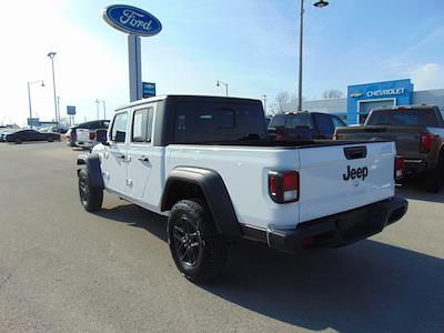 Used 2025 Jeep Gladiator - photo 1