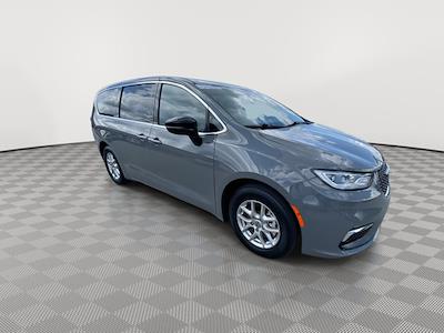 2025 Chrysler Pacifica FWD Select for sale #FT91408 - photo 1