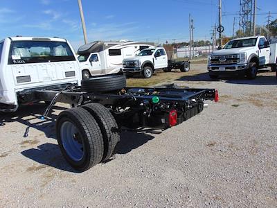 New 2026 Ford F-550 XL Regular Cab 4WD Cab Chassis for sale #TDA05026 - photo 2
