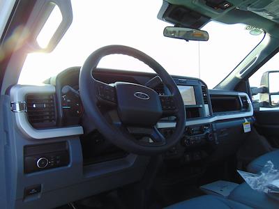 New 2026 Ford F-550 - photo 1