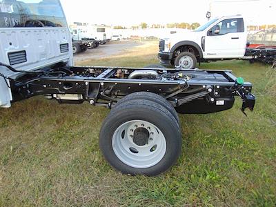 New 2026 Ford F-550 XL Regular Cab 4WD Cab Chassis for sale #TDA05259 - photo 2