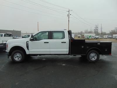New 2026 Ford F-250 Crew Cab Flatbed Truck for sale #TEC42920 - photo 1
