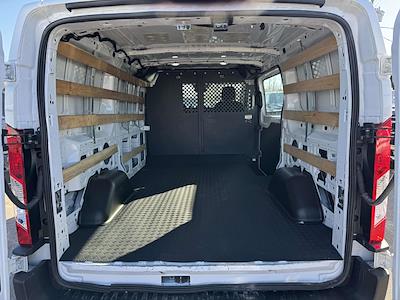 Used 2023 Ford Transit 250 - photo 1