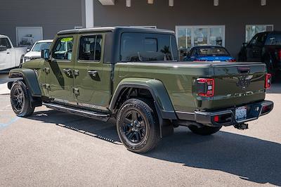 2021 Jeep Gladiator Crew Cab 4x4 Pickup for sale #402541A - photo 2