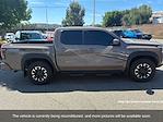 2024 Nissan Frontier Crew Cab 4x4 Pickup for sale #402567J - photo 6