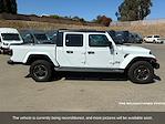 2022 Jeep Gladiator Crew Cab 4x4 Pickup for sale #402660A - photo 5
