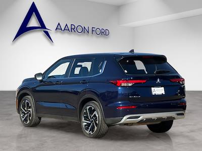 Used 2023 Mitsubishi Outlander SE for sale #403102PK - photo 2