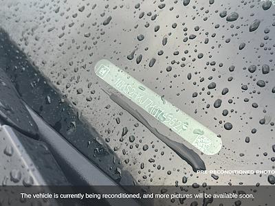 Used 2019 GMC Yukon XL - photo 1