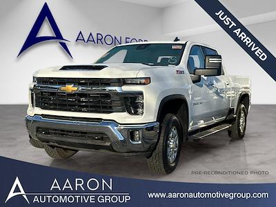Used 2025 Chevrolet Silverado 2500 - photo 1
