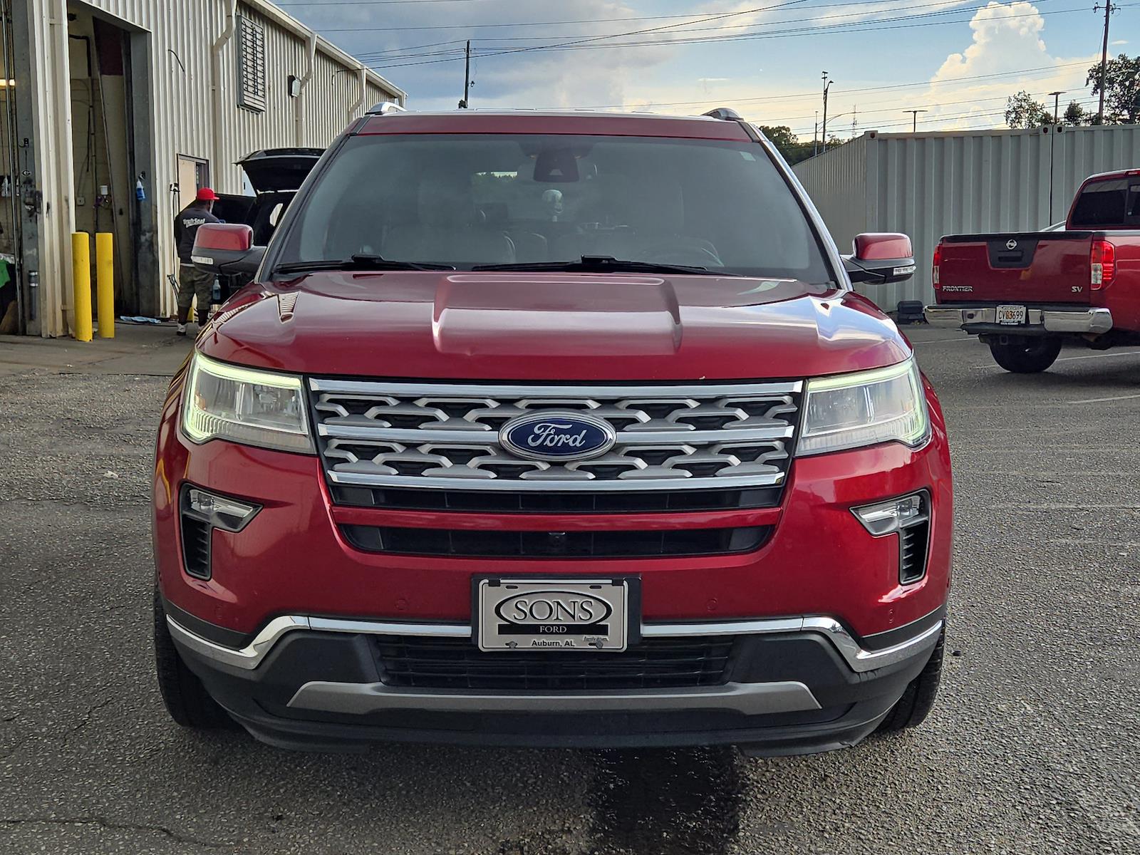 Used 2018 Ford Explorer - photo 2