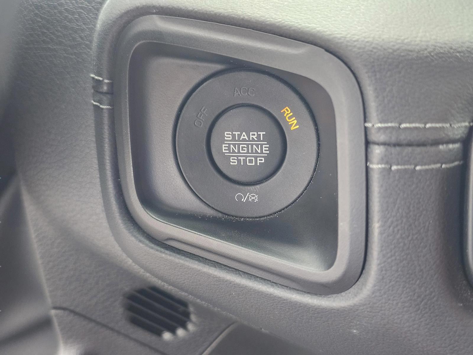 Used 2024 Jeep Wrangler - photo 27