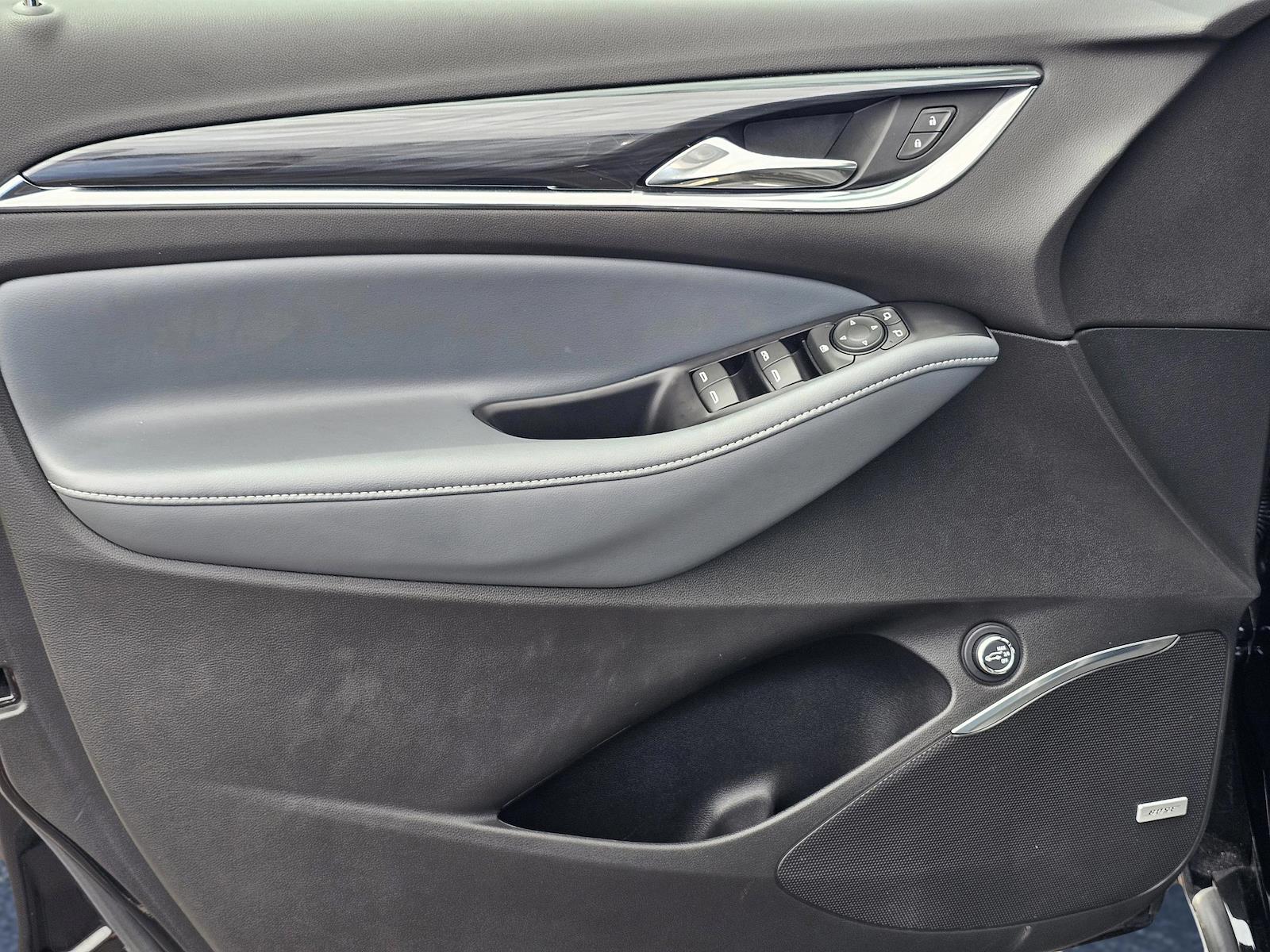 Used 2023 Buick Enclave - photo 14