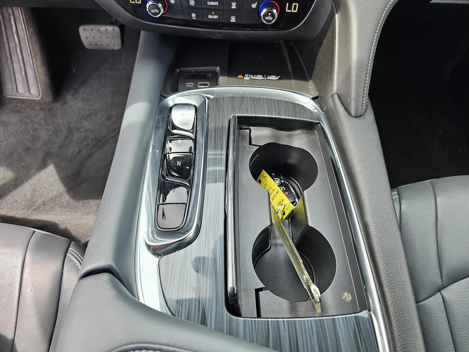 Used 2023 Buick Enclave - photo 25