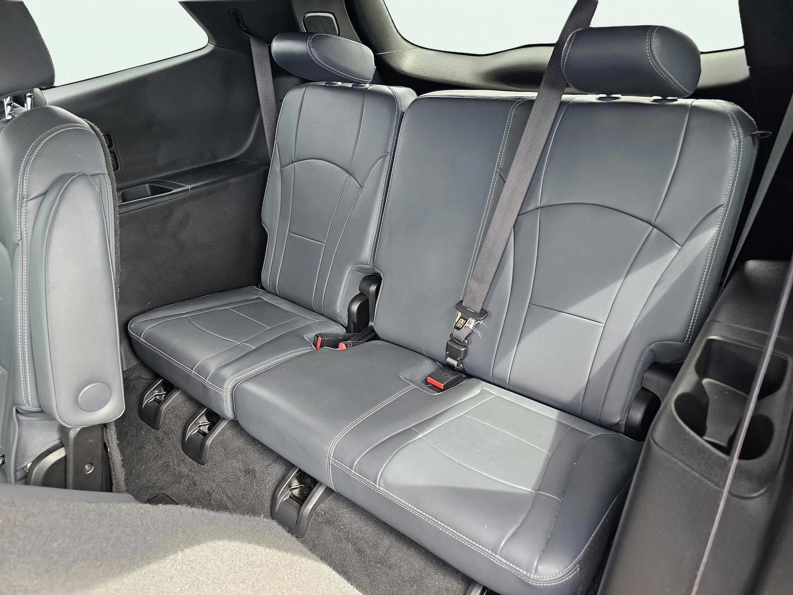 Used 2023 Buick Enclave - photo 34
