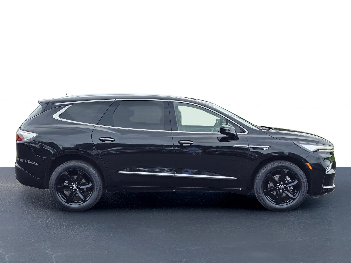 Used 2023 Buick Enclave - photo 7