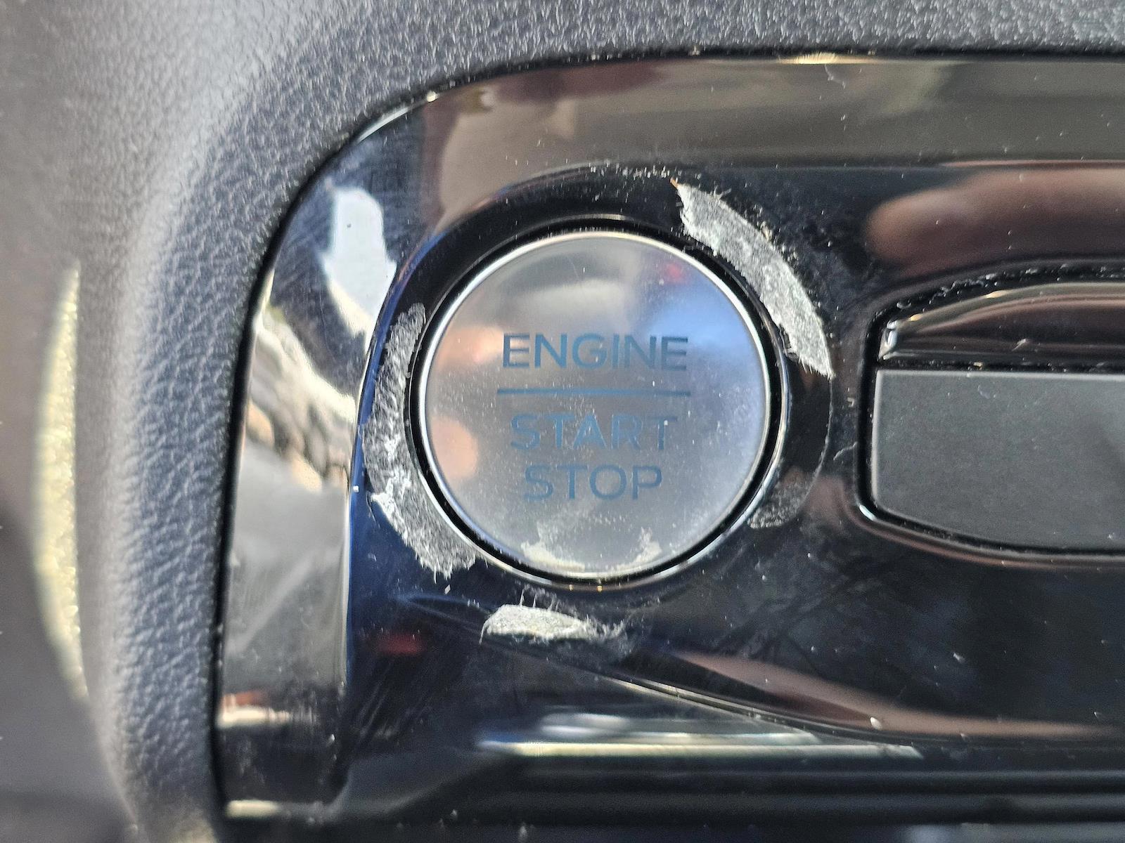 Used 2025 Ford Escape - photo 25