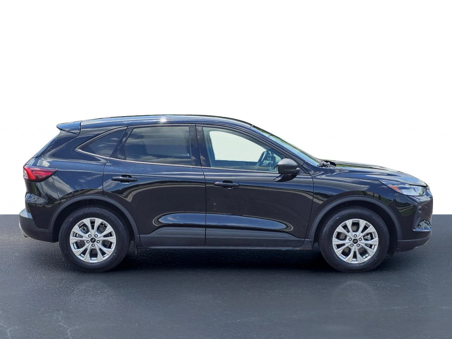 Used 2025 Ford Escape - photo 8