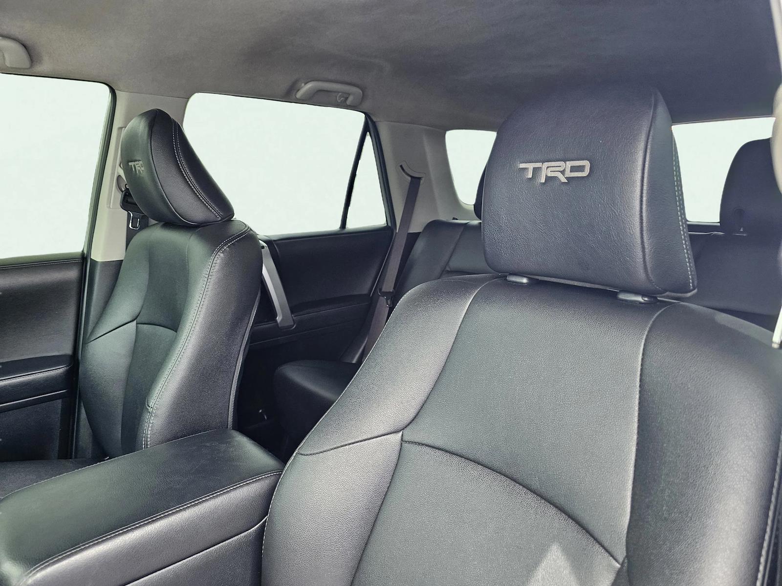 Used 2022 Toyota 4Runner - photo 5