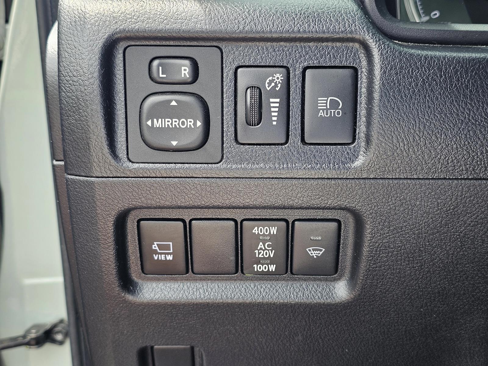 Used 2022 Toyota 4Runner - photo 6