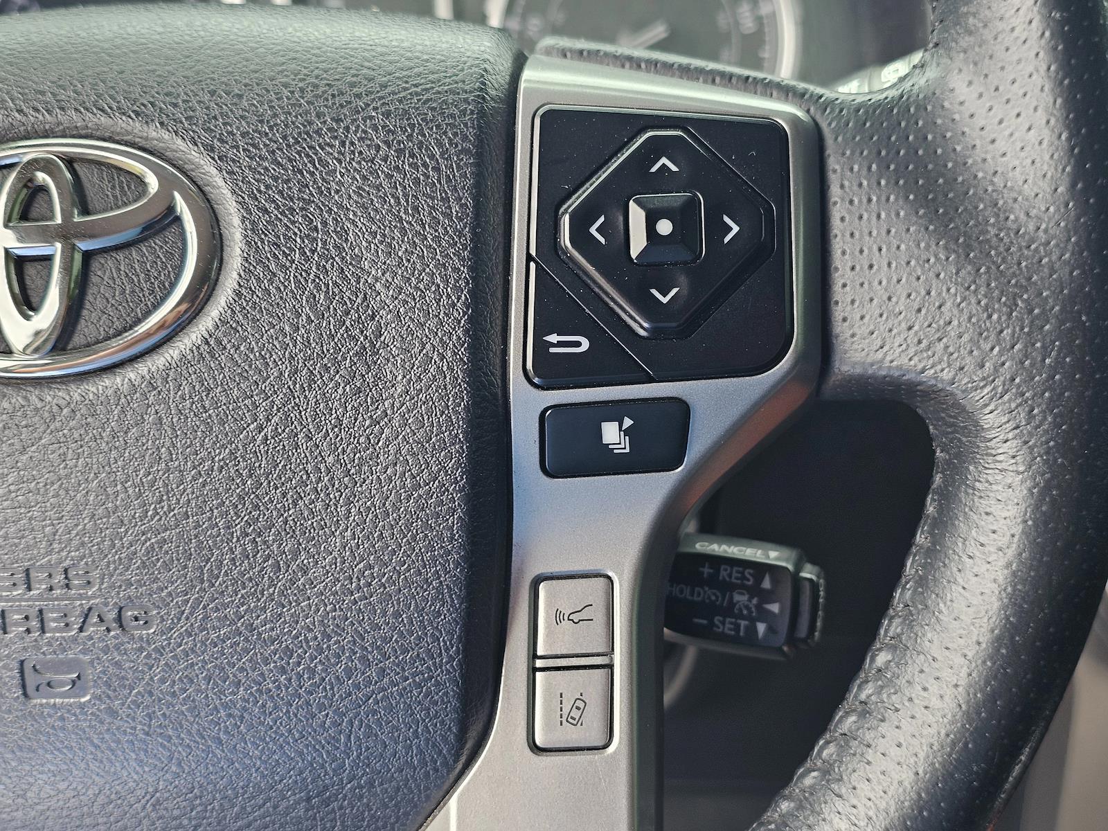Used 2022 Toyota 4Runner - photo 9