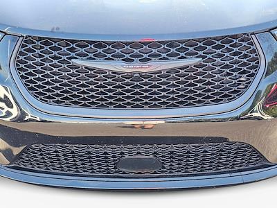2025 Chrysler Pacifica FWD Minivan for sale #P1654 - photo 2