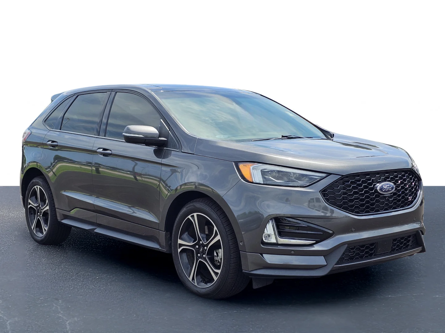 Used 2019 Ford Edge - photo 1