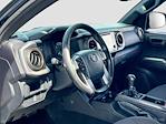 2017 Toyota Tacoma Extra Cab 4WD Pickup for sale #H501751 - photo 9