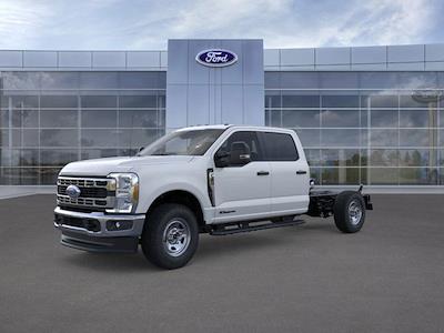 2025 Ford F-350 Crew Cab SRW 4WD Cab Chassis for sale #HU50345 - photo 1