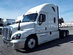 Used 2020 Freightliner Cascadia Cummins X15 Semi Truck with Sleeper Cab for sale #233061 - photo 1