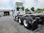 Used 2020 Freightliner Cascadia Detroit Diesel DD15 Semi Truck for sale #239623 - photo 2