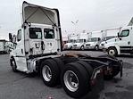 2020 Freightliner Cascadia Day Cab 6x4 Semi Truck for sale #270222 - photo 2