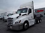 2020 Freightliner Cascadia Day Cab 6x4 Semi Truck for sale #270222 - photo 11