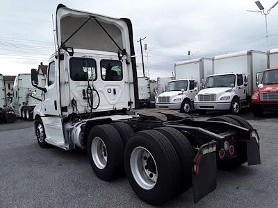 2020 Freightliner Cascadia Day Cab 6x4 Semi Truck for sale #270230 - photo 2