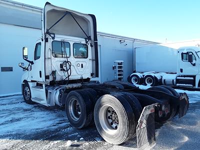 2020 Freightliner Cascadia Day Cab 6x4 Semi Truck for sale #270231 - photo 2