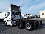 Used 2020 Freightliner Cascadia Detroit Diesel DD15 Semi Truck for sale #270275 - photo 2