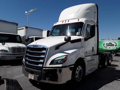 2020 Freightliner Cascadia Day Cab 6x4 Semi Truck for sale #270298 - photo 1