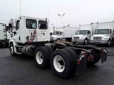 Used 2020 Freightliner Cascadia Detroit Diesel DD15 Semi Truck for sale #290443 - photo 2