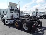 Used 2016 Freightliner Cascadia Cummins ISX Semi Truck for sale #566586 - photo 2