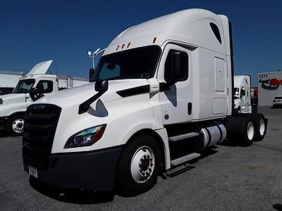 Used 2018 Freightliner Cascadia Detroit Diesel DD15 Semi Truck with Sleeper Cab for sale #578366 - photo 1