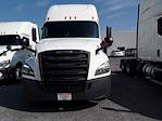 Used 2018 Freightliner Cascadia Detroit Diesel DD15 Semi Truck with Sleeper Cab for sale #578369 - photo 3
