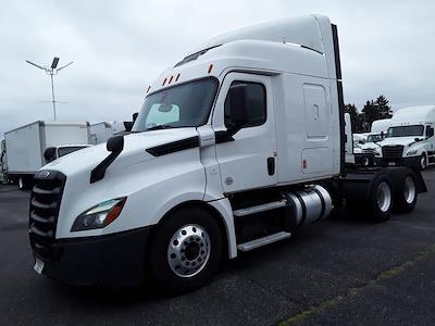 Used 2019 Freightliner Cascadia Detroit Diesel DD15 Semi Truck with Sleeper Cab for sale #597030 - photo 1