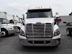 Used 2018 Freightliner Cascadia Detroit Diesel DD15 Semi Truck with Sleeper Cab for sale #681635 - photo 3