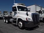 Used 2018 Freightliner Cascadia Detroit DD13 Semi Truck for sale #744646 - photo 4