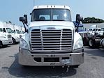 Used 2018 Freightliner Cascadia Detroit Diesel DD15 Semi Truck for sale #744755 - photo 3