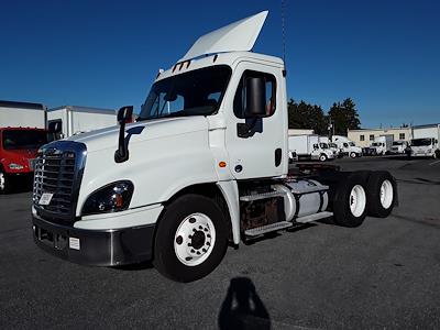 Used 2018 Freightliner Cascadia Detroit DD13 Semi Truck for sale #754419 - photo 1