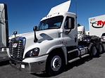 Used 2018 Freightliner Cascadia Detroit DD13 Semi Truck for sale #754793 - photo 1