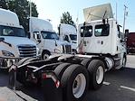 Used 2018 Freightliner Cascadia Detroit DD13 Semi Truck for sale #788442 - photo 5