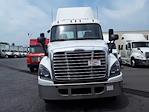 Used 2018 Freightliner Cascadia Detroit DD13 Semi Truck for sale #800111 - photo 3
