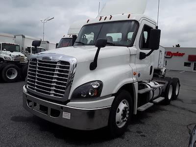 Used 2018 Freightliner Cascadia Detroit DD13 Semi Truck for sale #800112 - photo 1