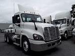Used 2018 Freightliner Cascadia Detroit DD13 Semi Truck for sale #800112 - photo 4